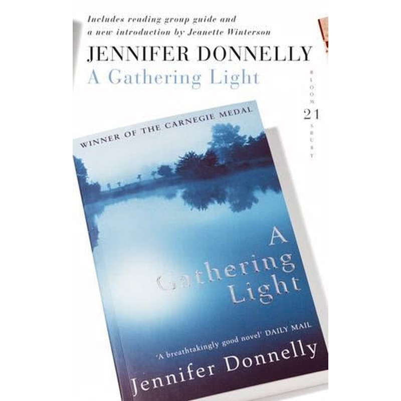 A Gathering Light: 21 Great Bloomsbury Reads for the 21st Century (21st Birthday Celebratory Edn)